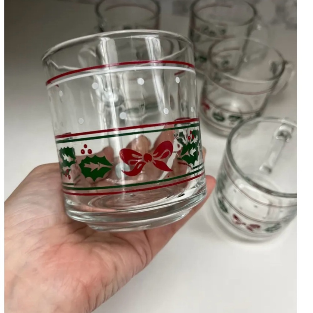 Vintage  Kig Indonesia Christmas Mugs /Set Of 6 Holiday Holly And Bow Glasses